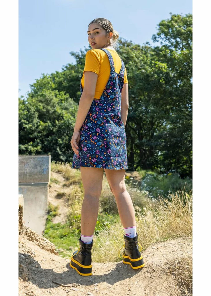 Run And Fly Memphis 60's Pinafore Dress Black - Image 3