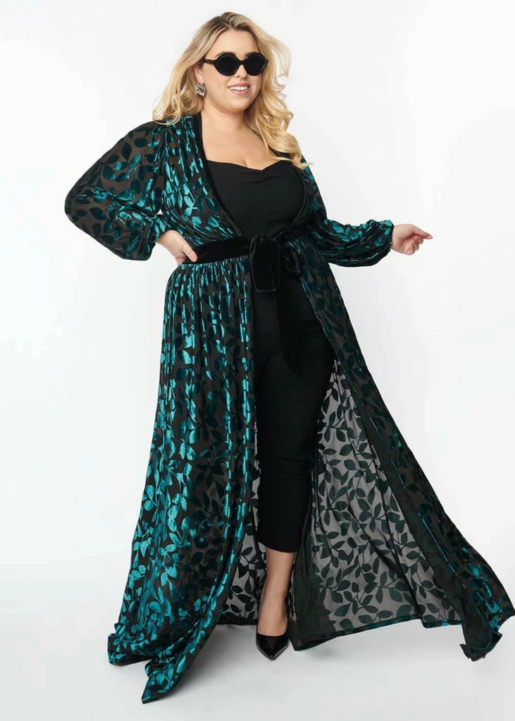 Unique Vintage Hollywood Leaf Devore Velvet 50's Duster Emerald Green